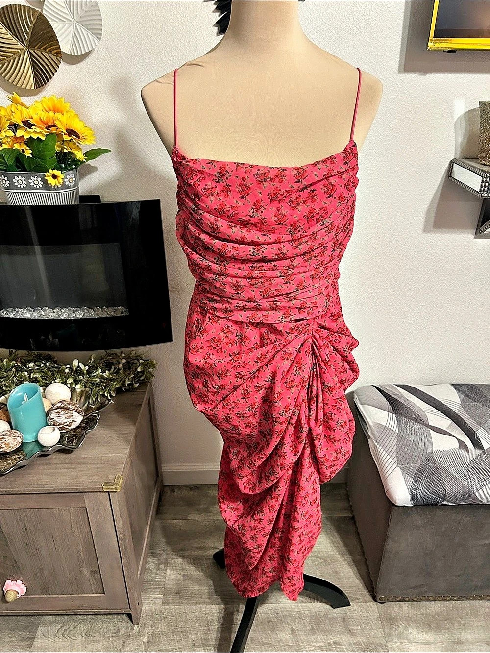 PrettyLittleThing Pink Floral Print Chiffon Ruched Drape Midiaxi Dress Ruched